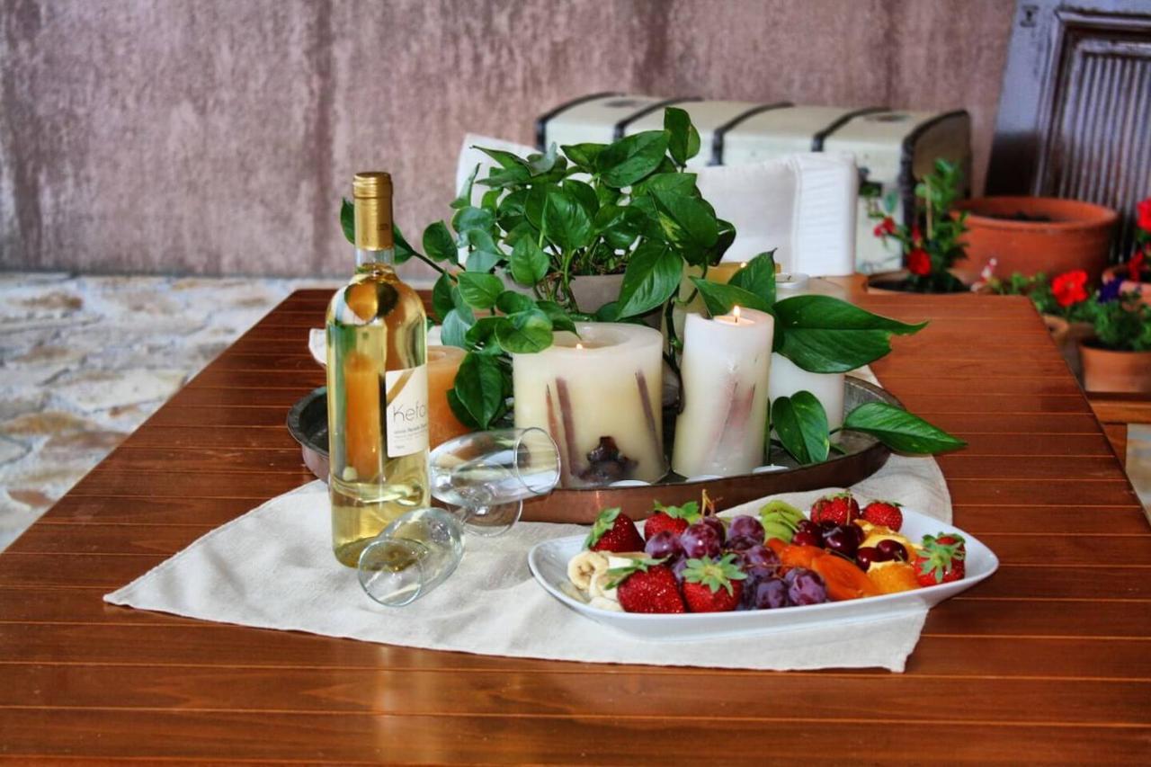 Villa Cottage Kantrillies Fokata Екстериор снимка